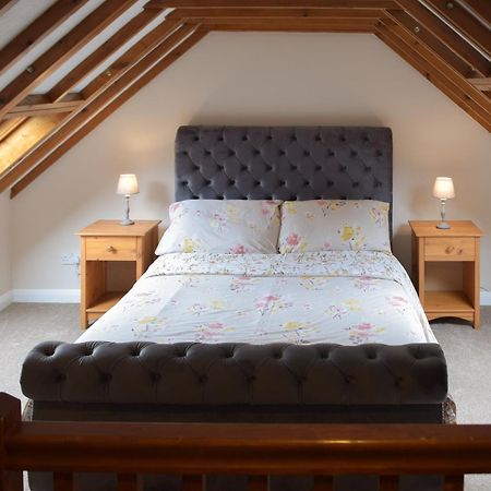 Keepers Nook - Dinas Country Club Villa Bagian luar foto